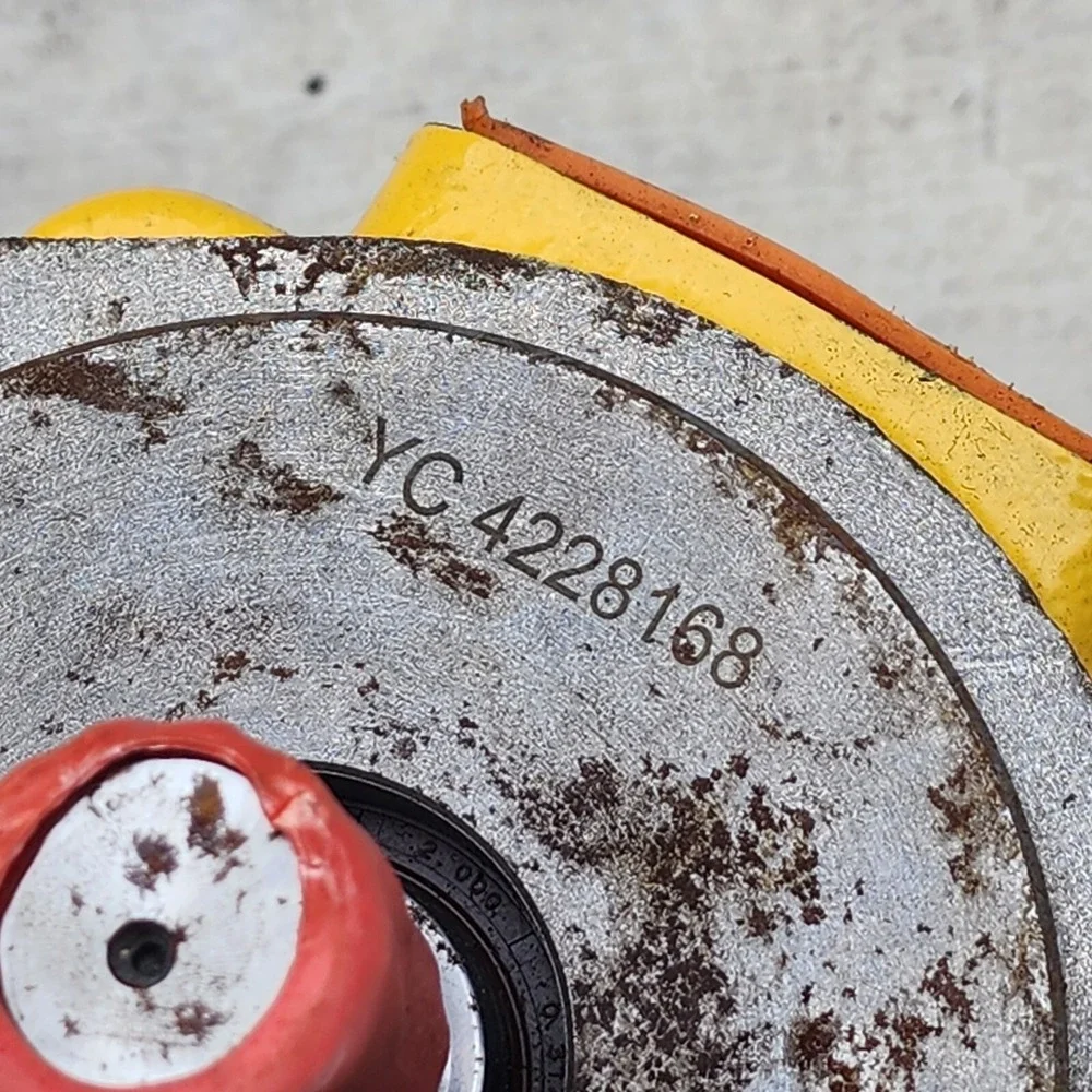FOR‎ CAT 422-8175: PUMP-HYD VANE-GD 4228175 3306 ENGINE D25D